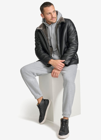 Чорна зимня куртка Calvin Klein