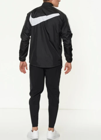 Черная демисезонная ветровка Nike