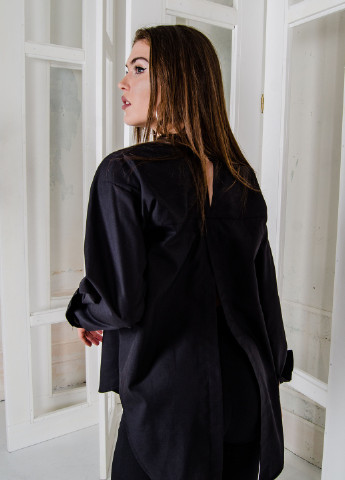 Чорна демісезонна з чорної бавовни з вишивкою INNOE Блуза