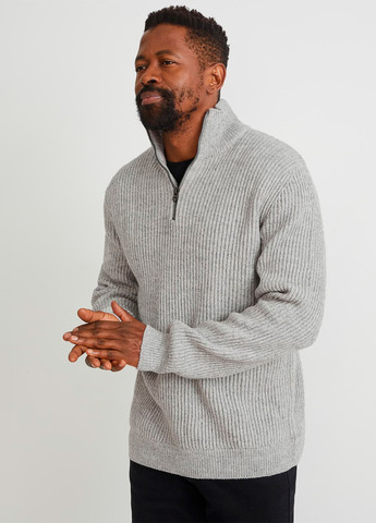 Светло-серый демисезонный свитер C&A