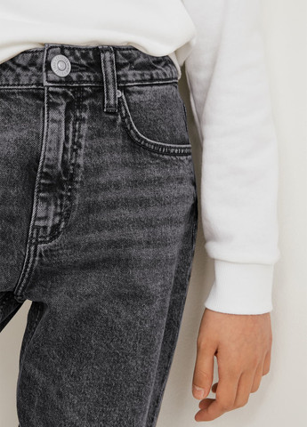 Серые демисезонные прямые джинсы C&A