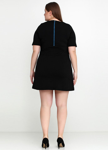 Черное кэжуал платье Emoi en Plus однотонное