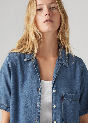 Синяя джинсовая рубашка однотонная Levi's