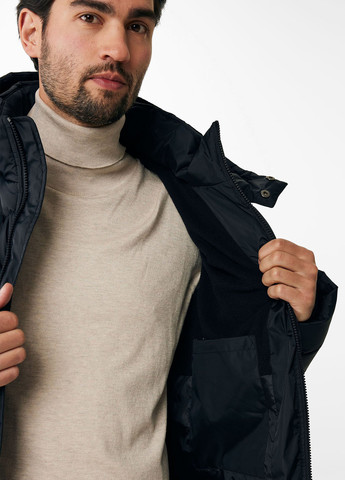 Черная зимняя куртка Mexx