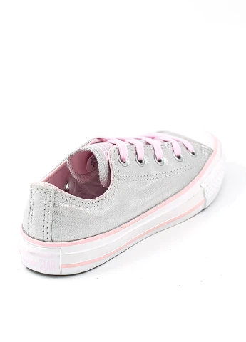 Светло-серые кеды Converse