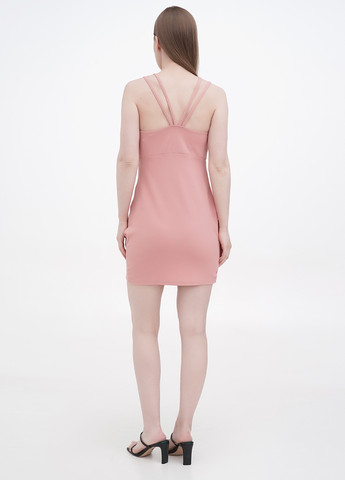 Розовое кэжуал платье с открытой спиной Boohoo однотонное