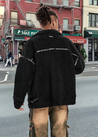 Черная зимняя куртка SHEIN