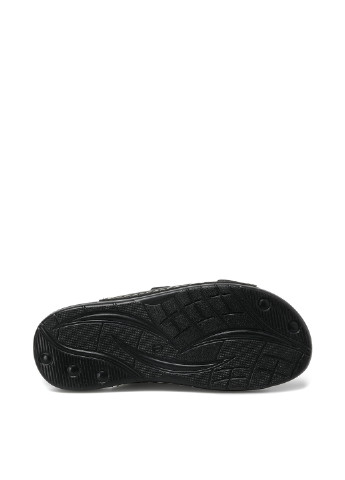 Черные кэжуал шлепанцы Polaris