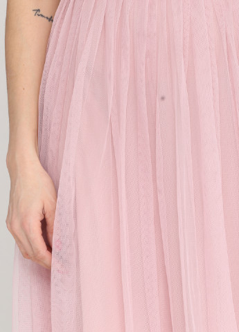 Світло-рожева вечірня сукня Lace & Beads однотонна