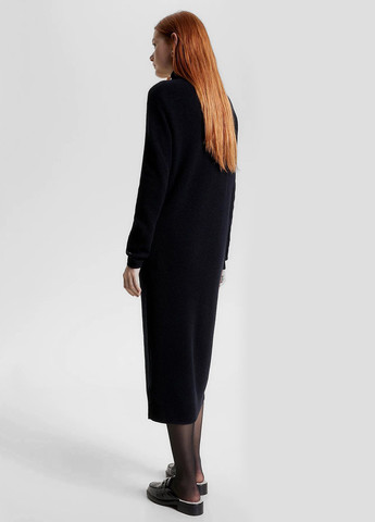 Черное кэжуал платье платье-свитер Tommy Hilfiger однотонное