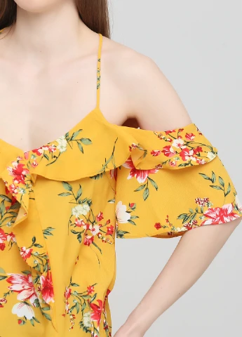 Топ Boohoo (225165949)