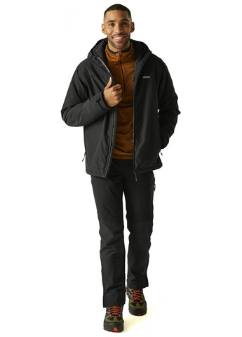 Чорна демісезонна куртка Regatta