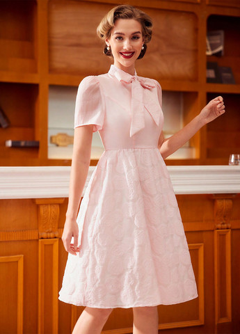 Светло-розовое праздничный платье клеш SHEIN с цветочным принтом