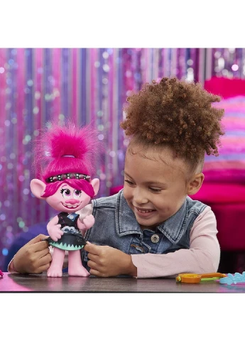 Лялька Розочка DreamWorks Trolls World Tour Pop-to-Rock Poppy Singing Doll Світовий тур (E94115E1) Hasbro (255665085)