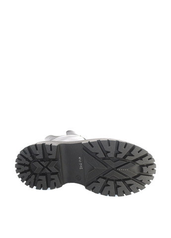 Осенние ботинки Mila на тракторной подошве, со шнуровкой