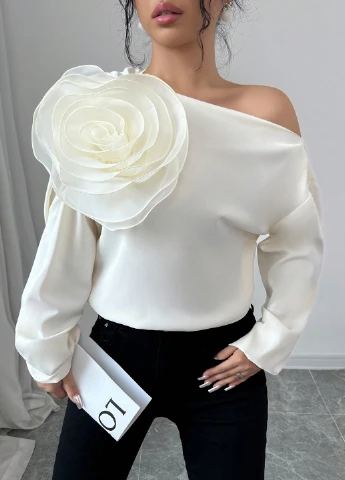 Кремова блуза SHEIN