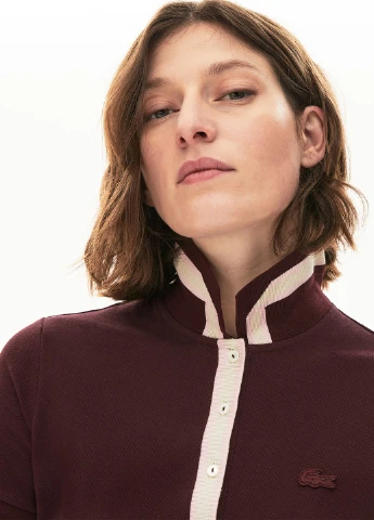 Коричневая женская футболка-поло Lacoste однотонная