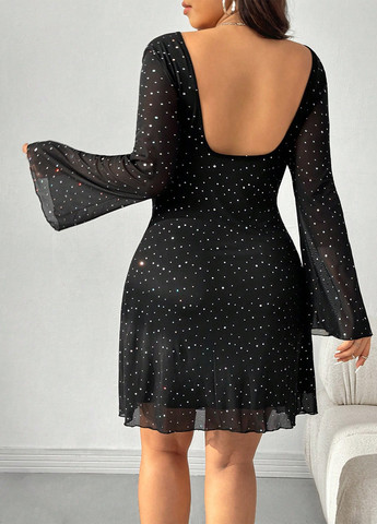 Черное кэжуал платье с открытой спиной SHEIN однотонное