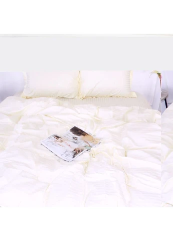 Постільна білизна Satin Stripe 30-0002 Soft Yellow 143х210 полуторний (2200005247754) Mirson (254013472)