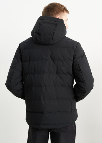 Чорна демісезонна куртка C&A