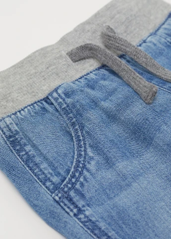 Синие джинсовые демисезонные брюки H&M