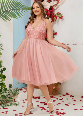 Пудровое праздничный, коктейльное платье пачка, а-силуэт SHEIN однотонное