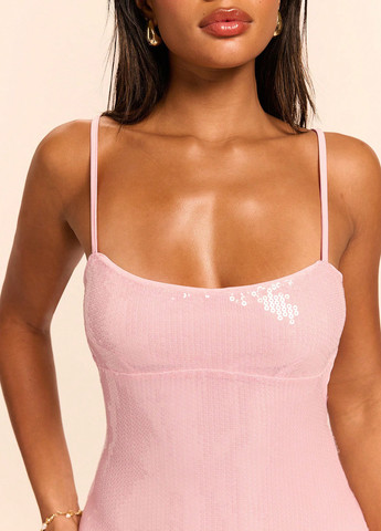 Светло-розовое коктейльное, вечернее платье силуэтная, футляр SHEIN однотонное