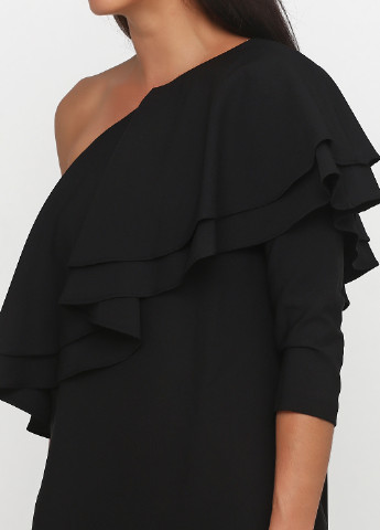 Черное кэжуал платье Sassofono