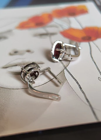 Сережки Silver Flame (329999992)