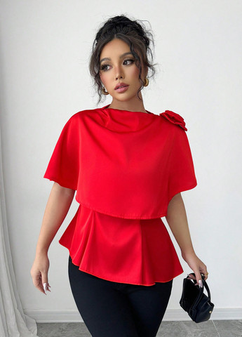 Червона блуза з баскою SHEIN