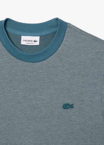 Серо-зеленая футболка Lacoste