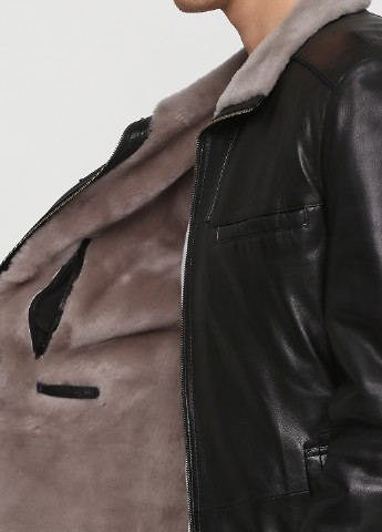 Черная зимняя куртка кожаная MADDOX
