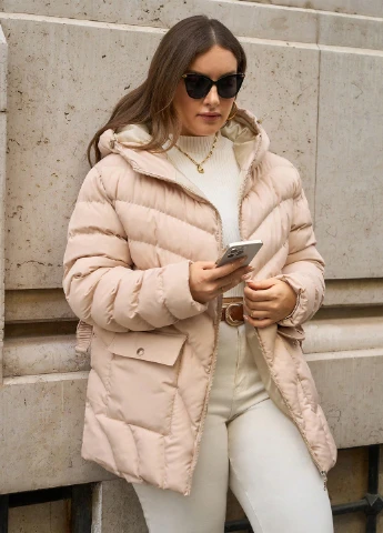 Бежевая зимняя куртка SHEIN