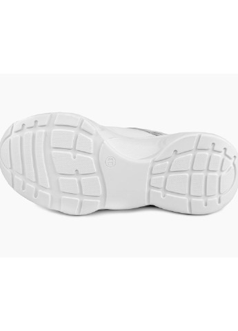 Белые кроссовки Jordan