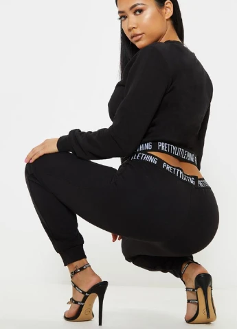 Черный свитшот PrettyLittleThing надпись без декора (254799186)