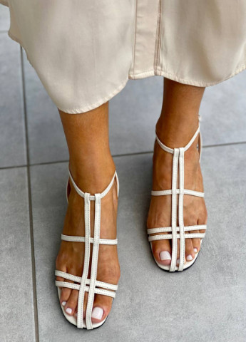 Бежевые босоножки shoesband Brand без застежки