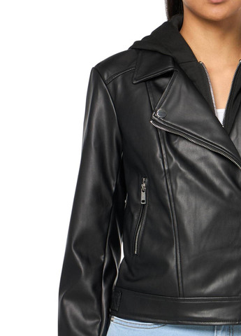 Черная демисезонная куртка косуха Guess