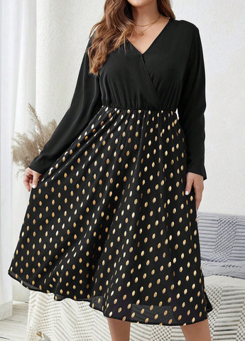 Черное кэжуал платье клеш SHEIN в горошек