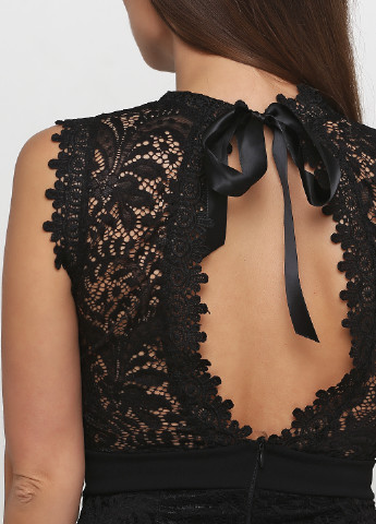 Чорна кежуал сукня з відкритою спиною William Fashion однотонна