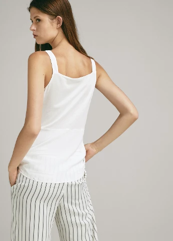 Белая блуза Massimo Dutti