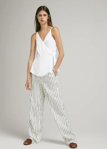 Белая блуза Massimo Dutti