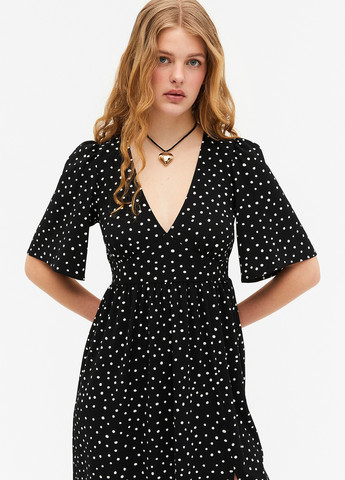 Чорна кежуал сукня кльош Monki в горошок