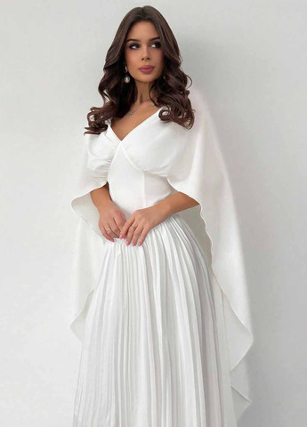 Белое вечернее платье плиссированное SHEIN однотонное