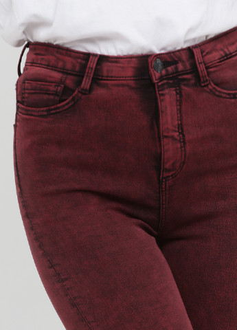 Темно-красные джинсовые демисезонные зауженные, укороченные брюки C&A