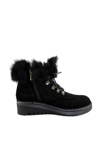 Осенние ботинки Twenty Two с мехом из натурального нубука