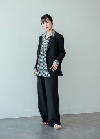 Черный женский жакет Uniqlo однотонный - демисезонный