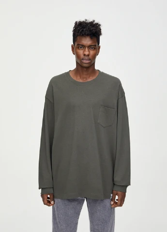 Лонгслів Pull & Bear однотонний сіро-зелений кежуали бавовна, трикотаж