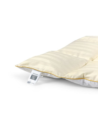 Одеяло MirSon пуховое Carmela 035 зима 110x140 см (2200000000057) No Brand (254013769)