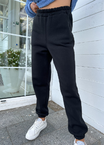 Черные спортивные демисезонные брюки InFashion
