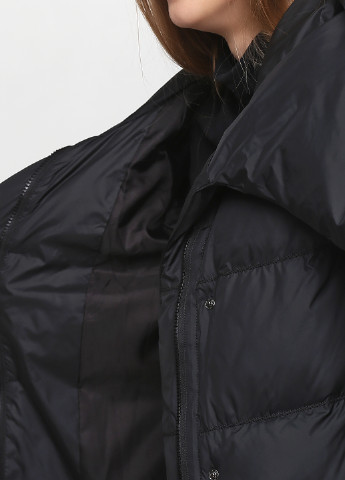 Черная зимняя куртка Dibu
